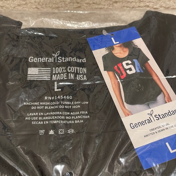 Brand new women USA black T shirt L NWT - Picture 2 of 6